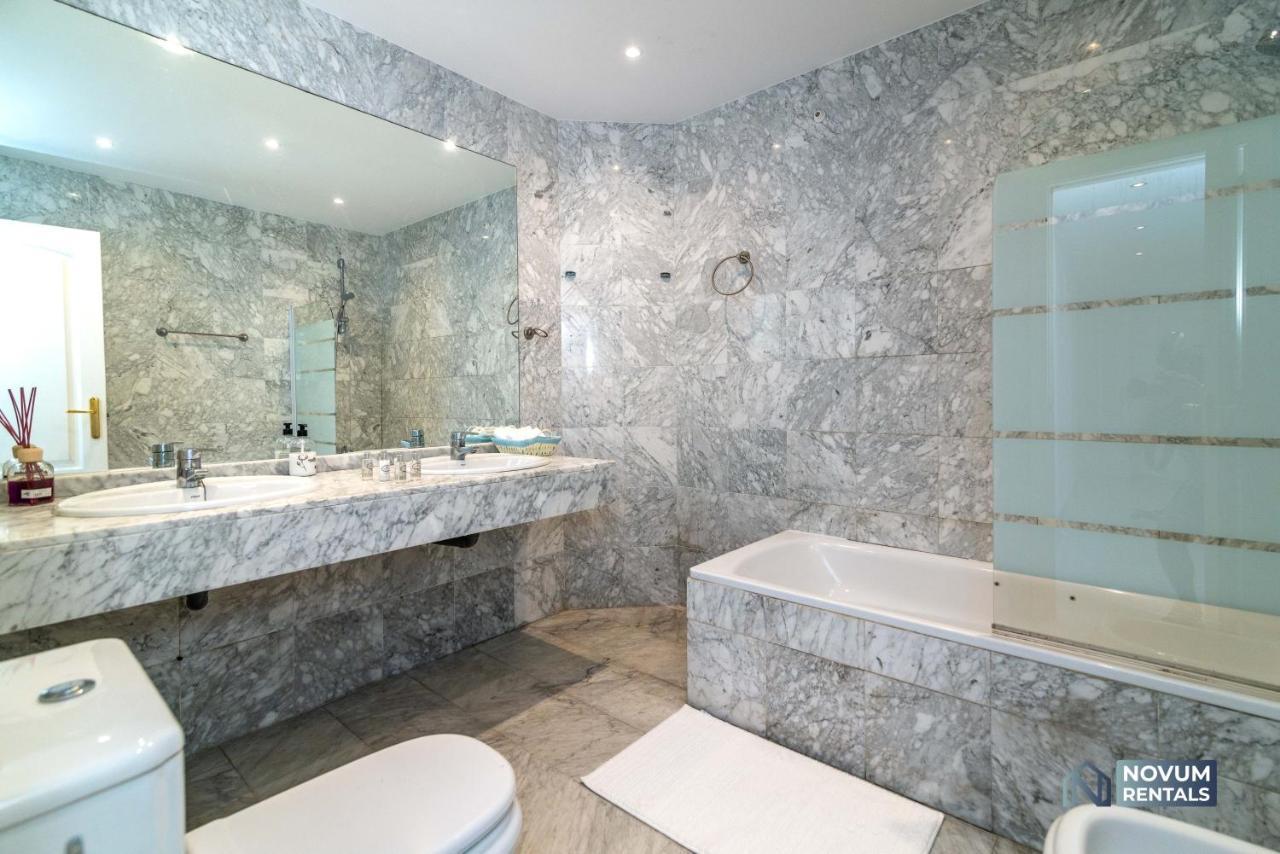 Puerto Banus Finest 2-Bdrm Apt - 50 Metres To Beach Marbella Buitenkant foto